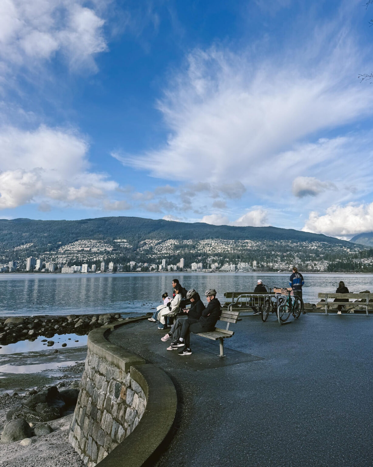 Stanley Park Seawall Loop - Vancouver Walking Guide